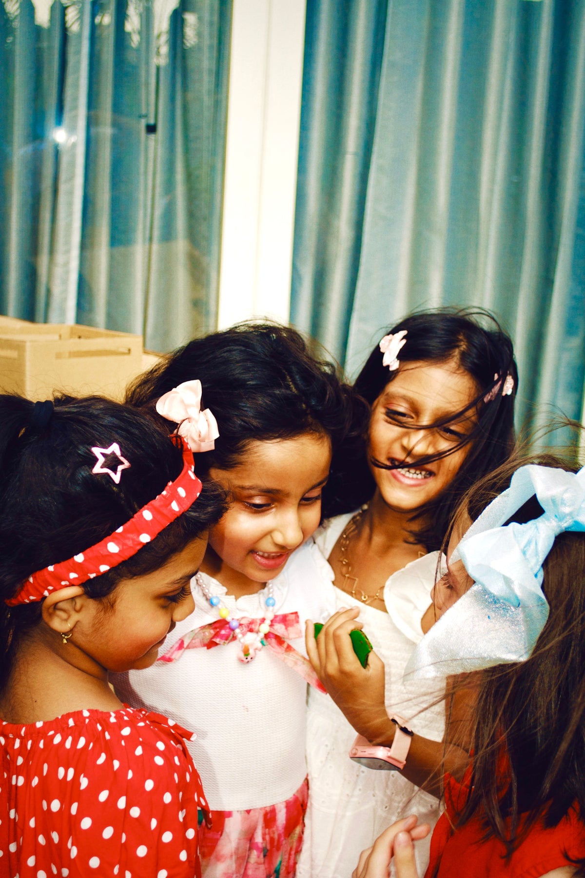 Children playing in a DUDUK space
